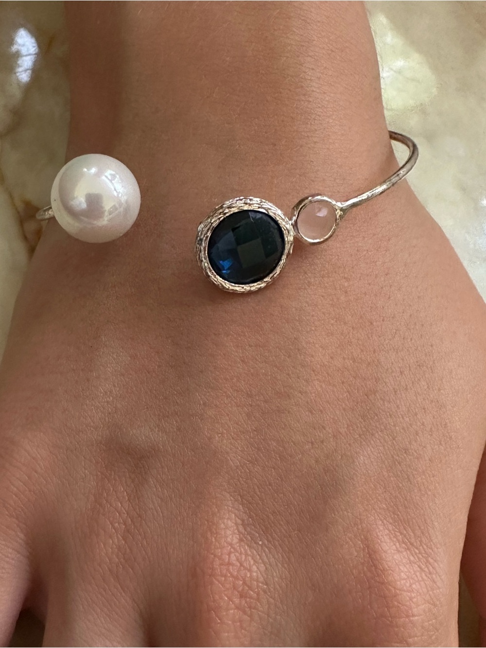 Sterling Silver White Pearl and Black aguamarine Stone